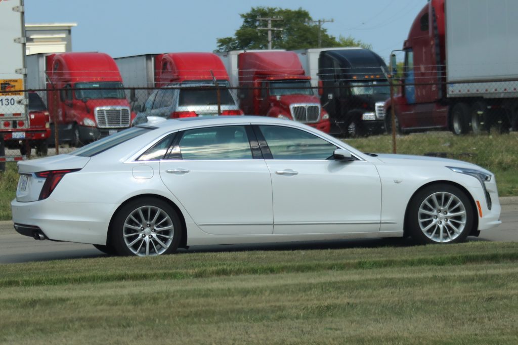 2019 Cadillac CT6 Premium Luxury exterior in Crystal White Tricoat G1W - July 2018 - zoom 003