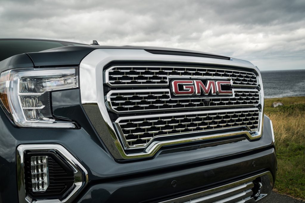 Refreshed 2022 Silverado, GMC Sierra Production Delayed