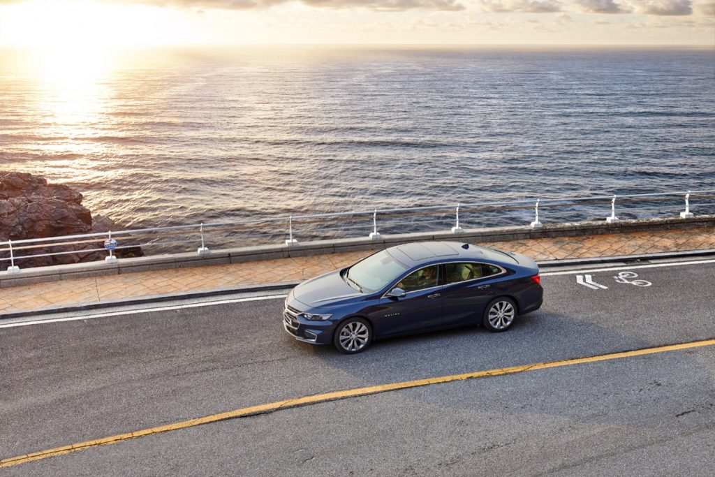 2017 Chevrolet Malibu - Exterior - South Korea 003