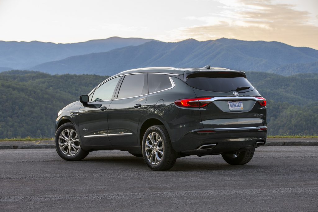 2019 Buick Enclave Avenir Exterior 002