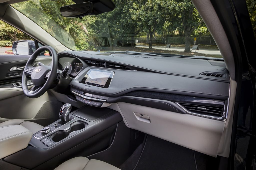 2019 Cadillac XT4 Premium Luxury - Interior - Seattle Media Drive - September 2018 003