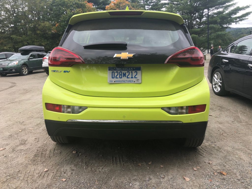 2019 Chevrolet Bolt EV in Shock GKO exterior color 005