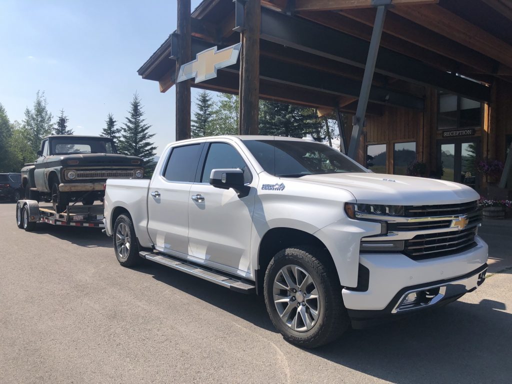 2019 Chevrolet Silverado 1500 High Country Exterior - Wyoming Media Drive - August 2018 001