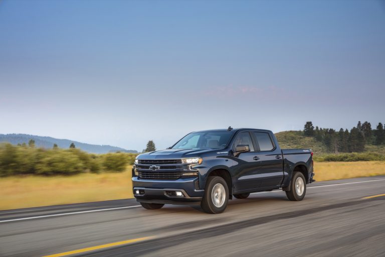 Silverado Turbo 2.7L I4 Hits 60 MPH A Second Quicker Than V6 | GM Authority