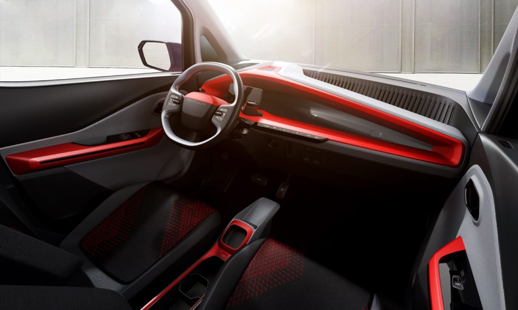 Baojun E200 interior 001