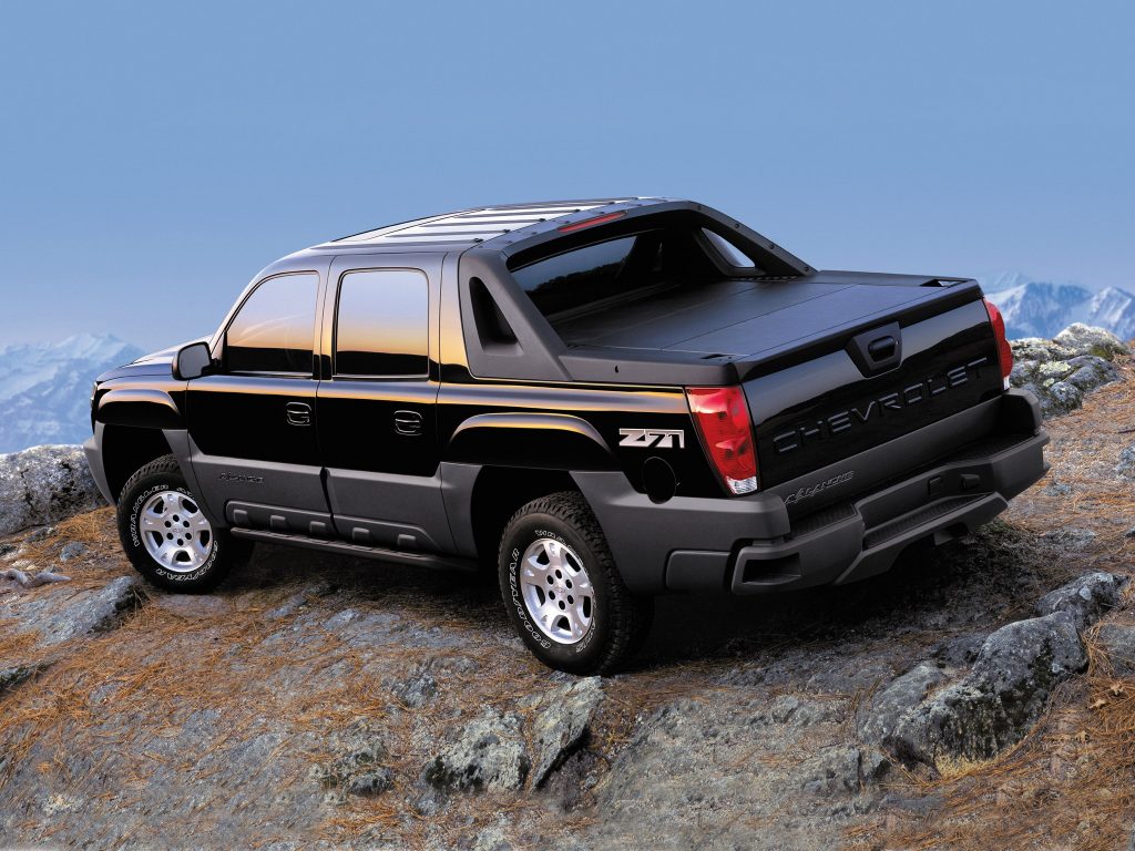 Side and rear view of the Chevy Avalanche.