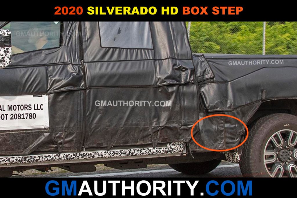 2020 Chevrolet Silverado HD Box Step - Feature Spotlight 002