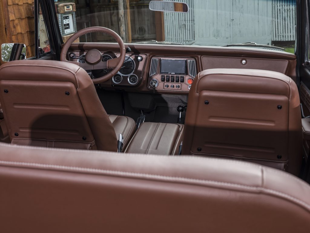 Ringbrothers 1971 Chevrolet Blazer 01