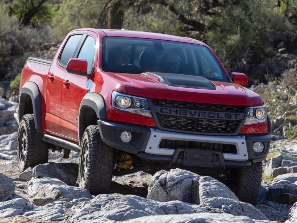 2019 Chevrolet Colorado ZR2 Bison Exterior Rock Crawl 005