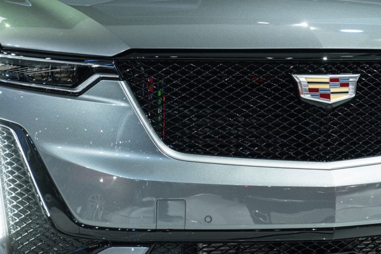 2020 Cadillac XT6 Sport – Exterior – 2019 NAIAS – Live 023 front end ...