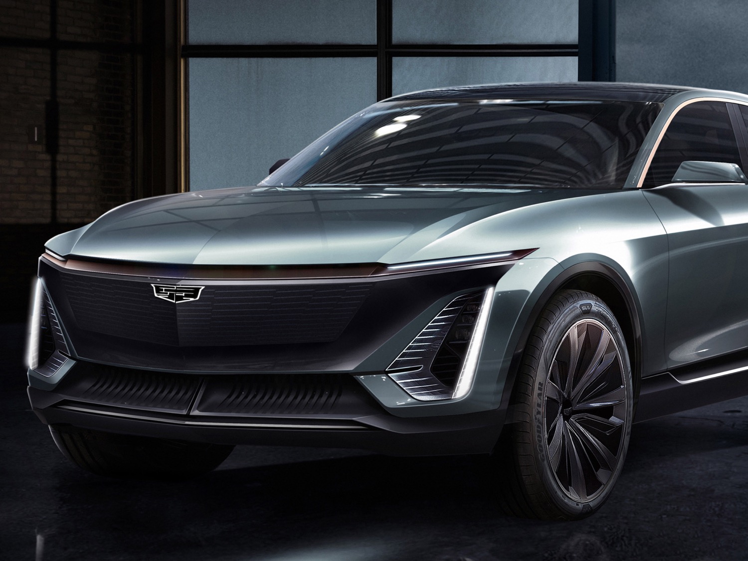 up ing electric cadillac crossover will be named lyriq