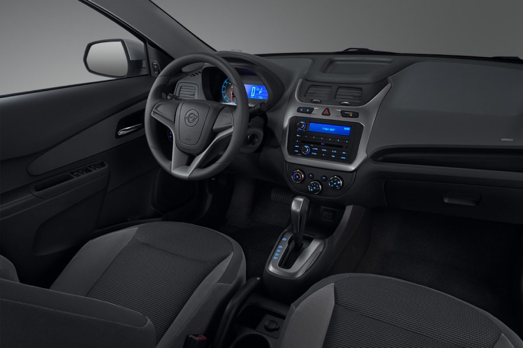 Ravon R4 Interior 001