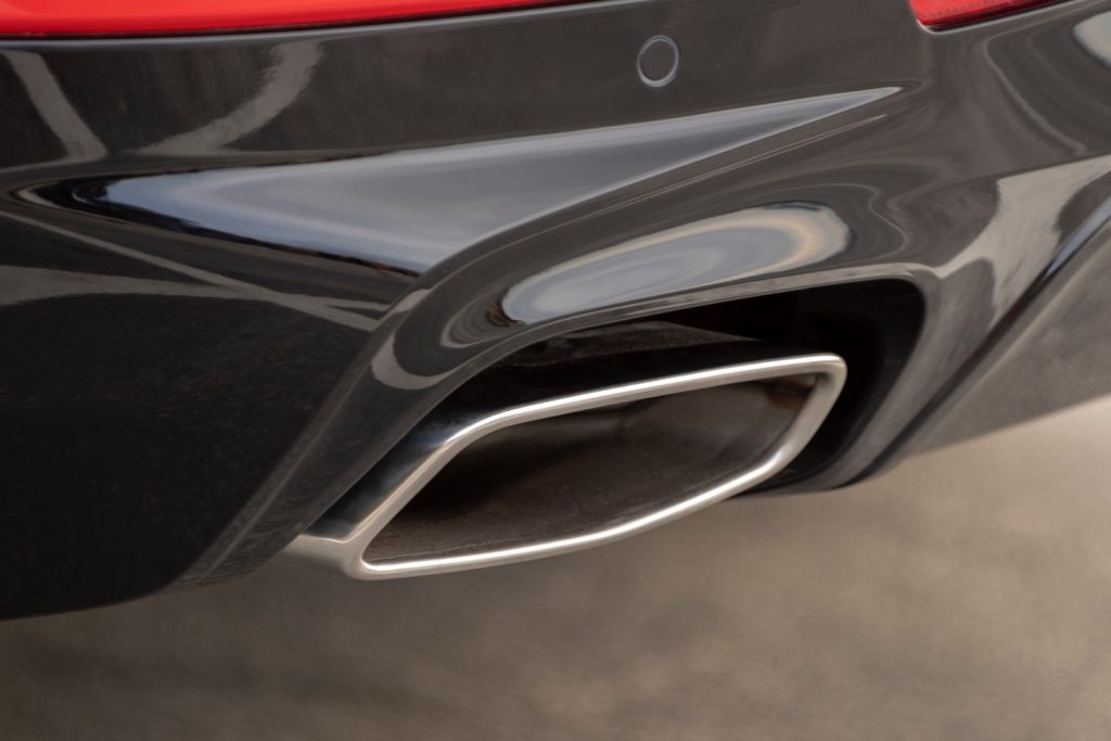 2019 Chevrolet Blazer RS - First Drive - Exterior 024 exhaust pipe