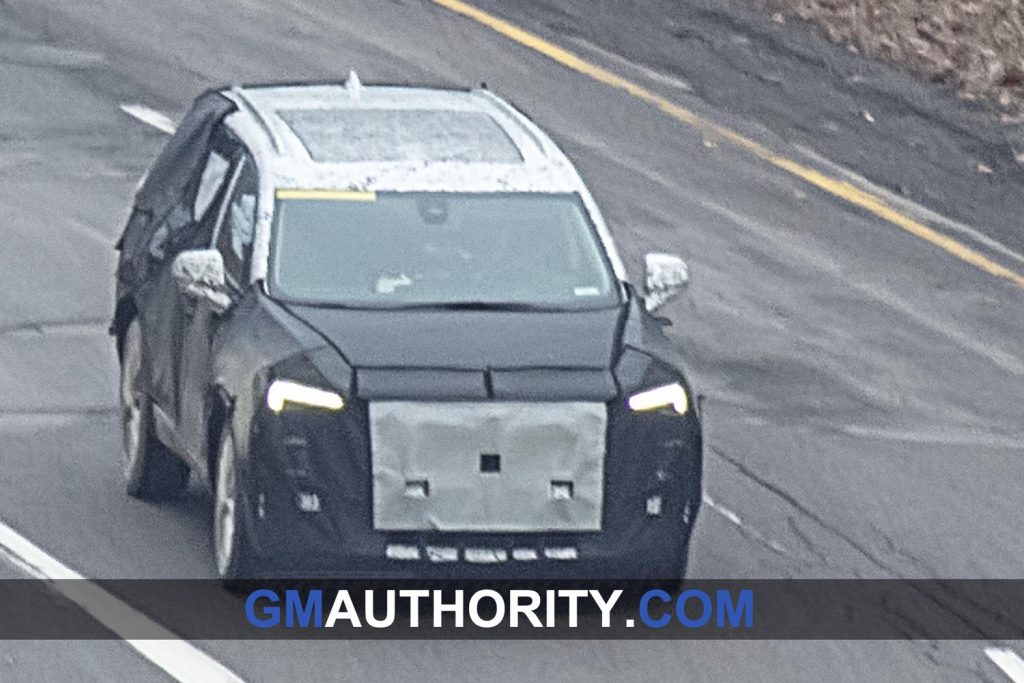 Buick Envoy Spy Photos - February 2019 - Exterior - LED Lighting Signature - Headlamp 003