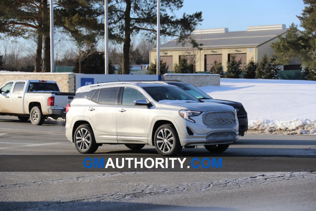 GMC Terrain with camouflaged grille - March 2019 002