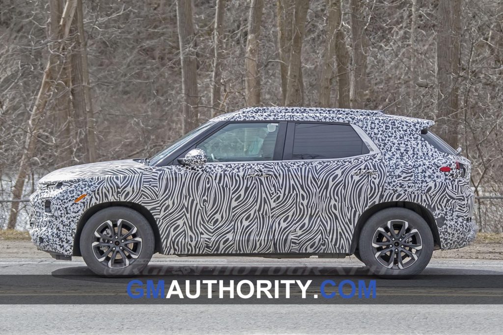 2020 Chevrolet Trax Spy Shots - Exterior - April 2019 012