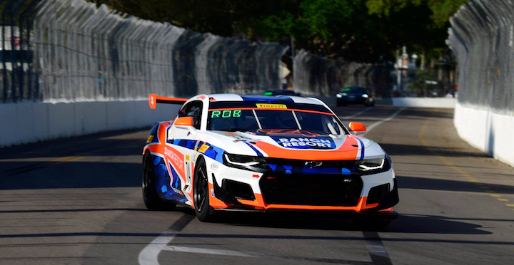 Robinson-Racing-Camaro-GT4