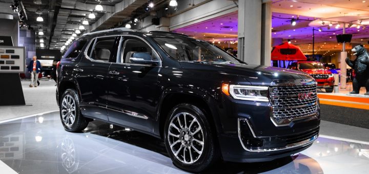 2020 Acadia Interior Adds Space Thanks To New Digital