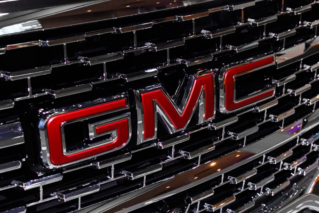 The GMC logo on a GMC Acadia grille.