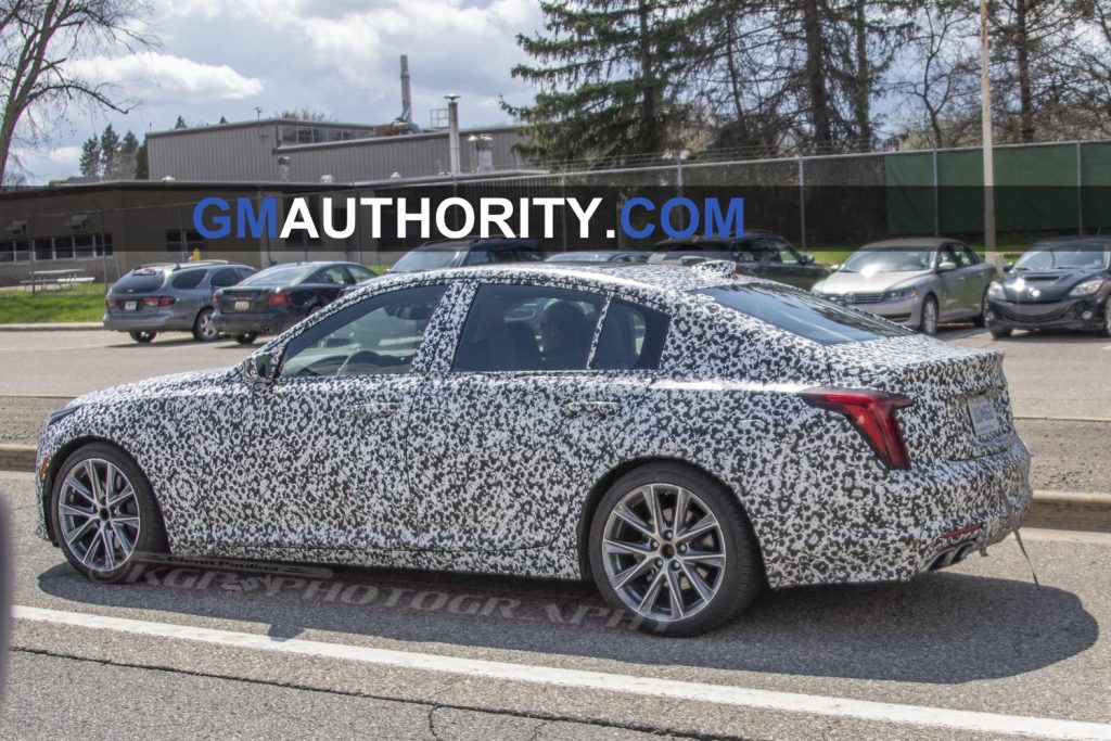 Potential Cadillac CT5-V Prototype - May 2019 - Spy Pictures Photos 005