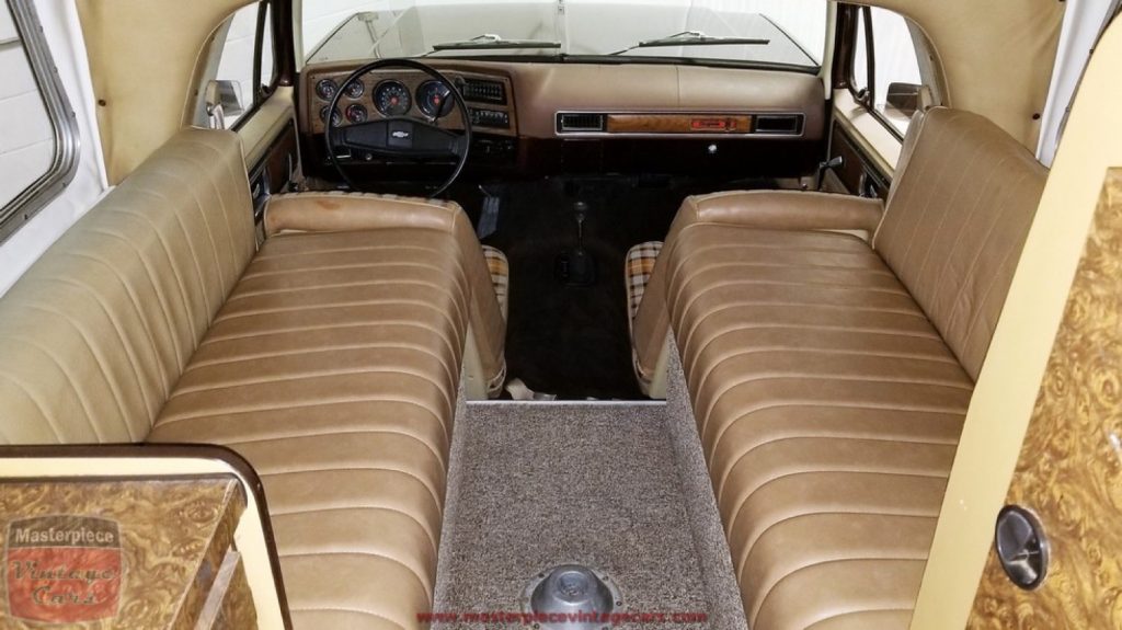 1977 Chevy Blazer Chalet Camper Interior 004