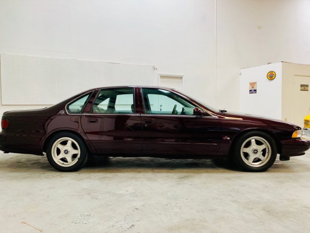 1996 Chevrolet Impala SS Exterior 004