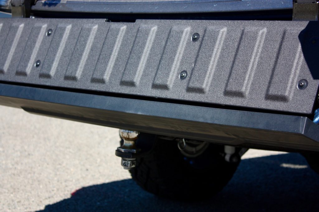 2019 GMC Sierra AT4 MultiPro Tailgate with hitch 008 foldable inner gate