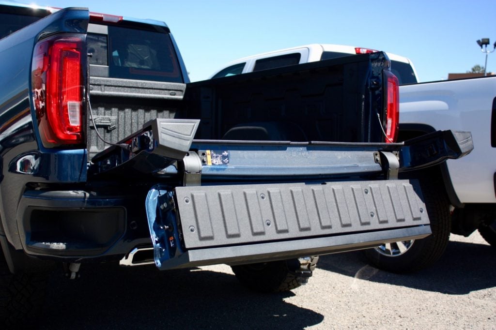 gmc sierra kicker tailgate speakers