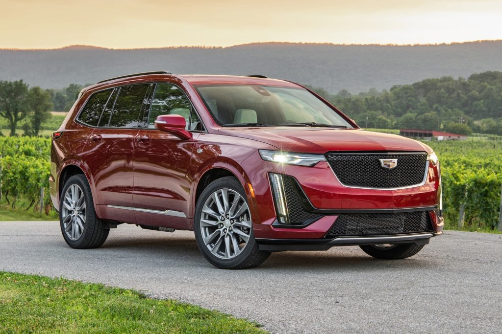 2020 Cadillac XT6 Sport - Exterior - First Drive - July 2019 004 front three quarters