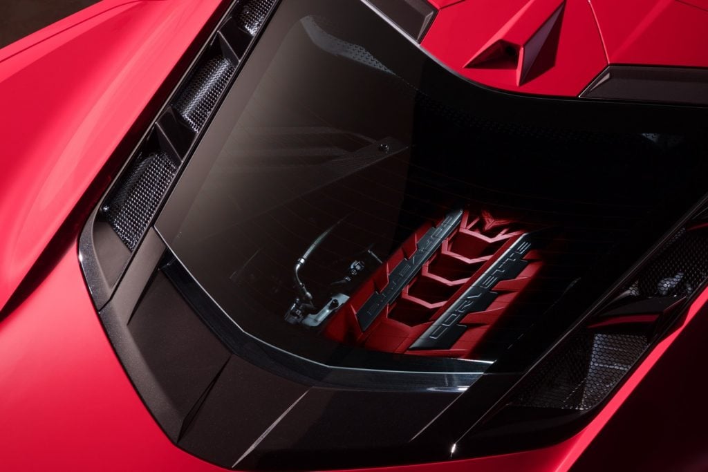 2020 c8 corvette red engine cover