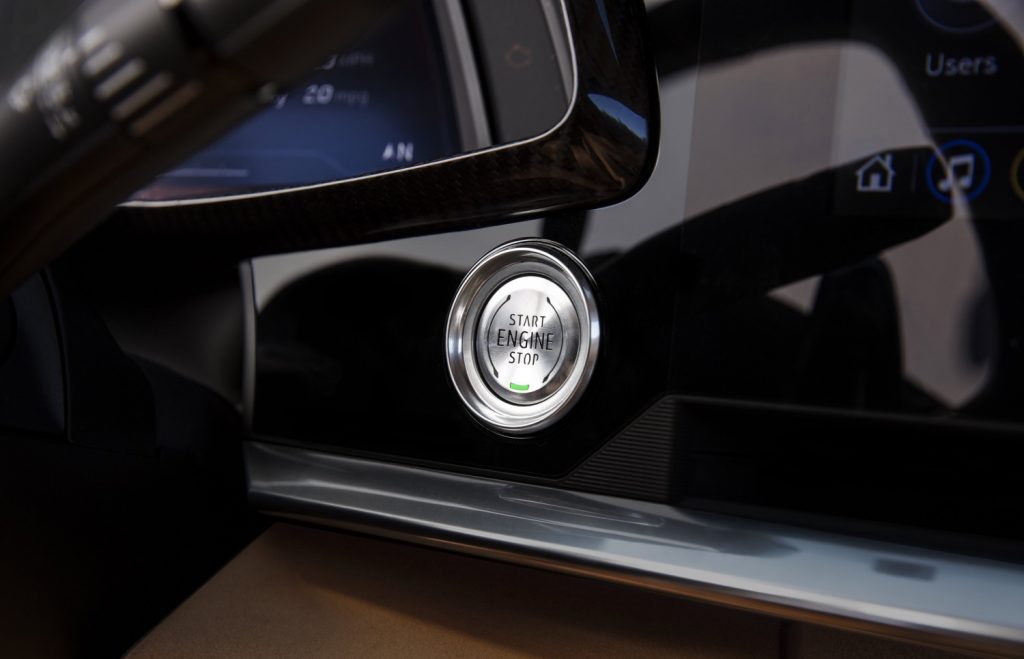 2020 Chevrolet Corvette C8 Stingray Coupe Interior - Natural 006 push button start