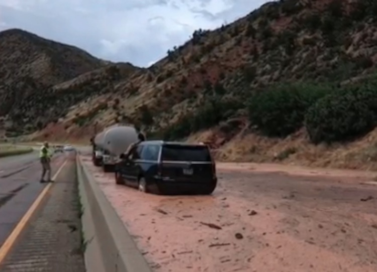 Chevrolet Tahoe Mudslide Video 003