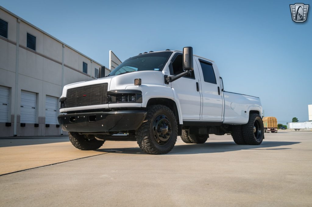 Pristine Chevrolet Kodiak C4500 Being Sold For Nearly 70k Gm Authority