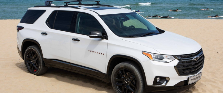 2021 chevy traverse redline price