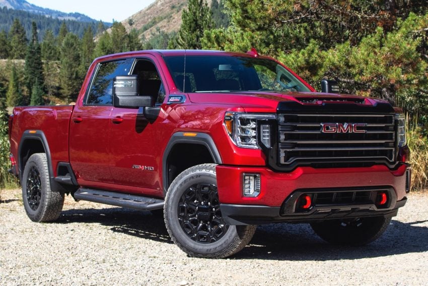 2021 GMC Sierra HD Gets Power-Retractable Assist Steps | GM Authority