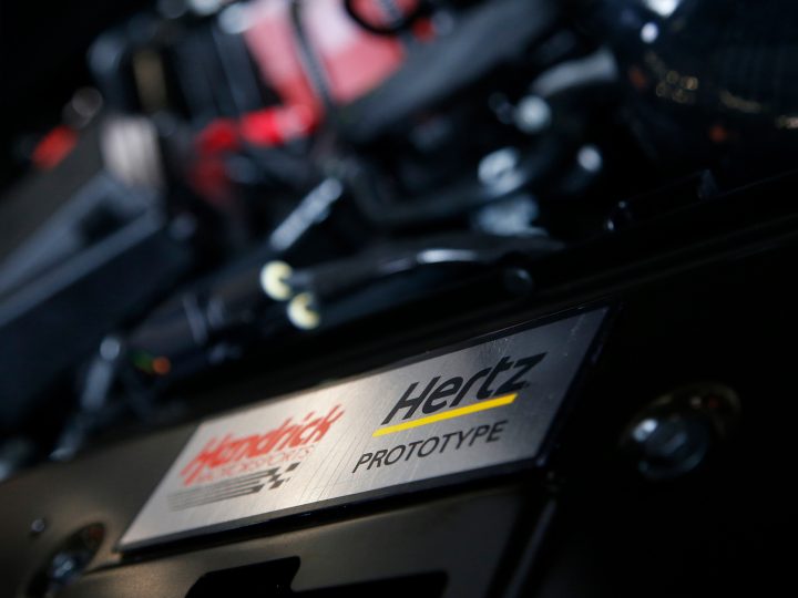 2020 Chevy Camaro SS Hertz/Hendrick Motorsports Edition plaque.