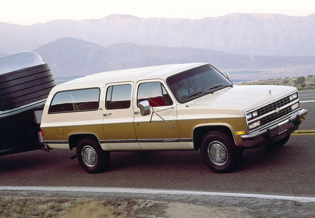 Chevrolet Suburban Diesel Info, Specs, Engine, Pictures, Wiki