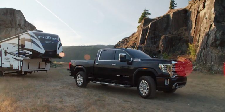 GM Details Towing Capabilities Of Next-Gen GMC Sierra Heavy Duty Pickup ...