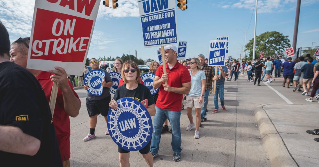 UAW strikers in 2019.