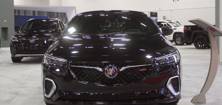 2020 Buick Regal Gs Looks Great In Black Photo Gallery Gm