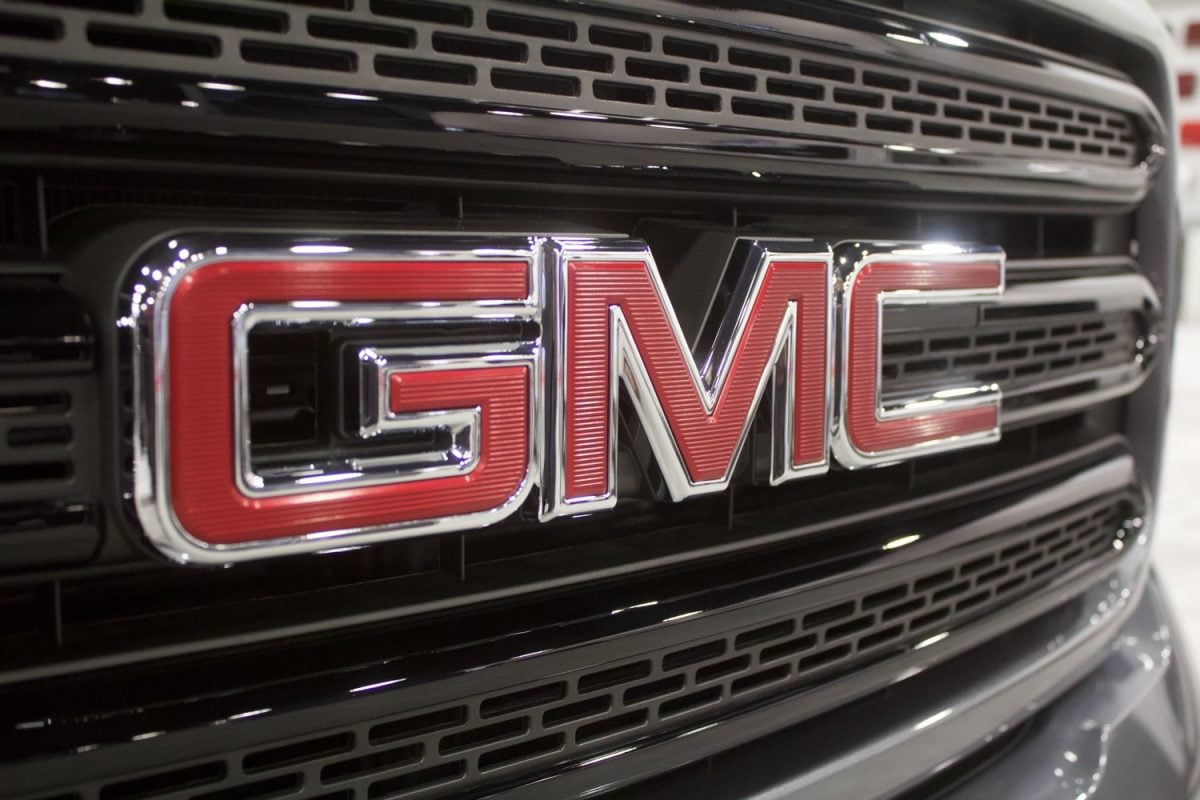 GMC Hummer EV To Be Offered With One, Two, Three Motors - GM Authority