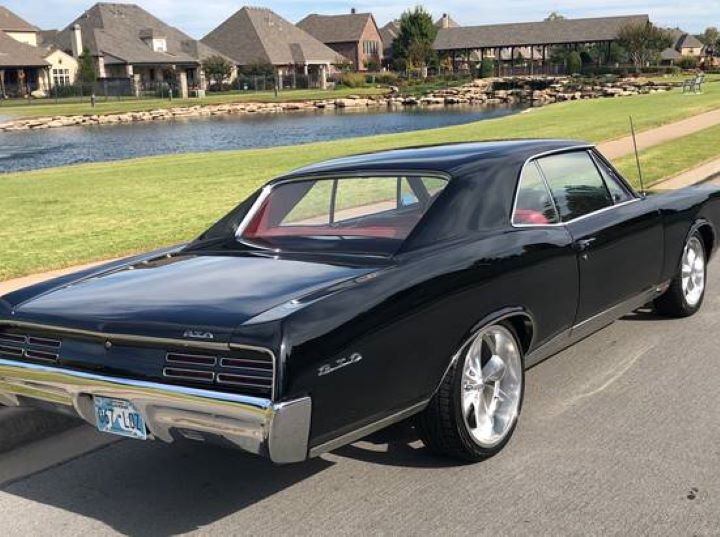 1967 pontiac gto is headed to auction soon gm authority 1967 pontiac gto is headed to auction