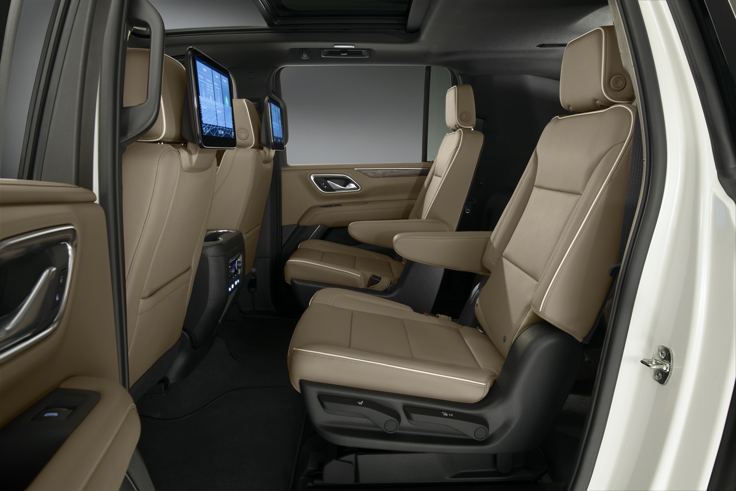 2021 Chevrolet Suburban, Tahoe Feature RearSeat Media GM Authority