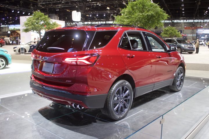 2021 Chevrolet Equinox RS: Live Photo Gallery | GM Authority