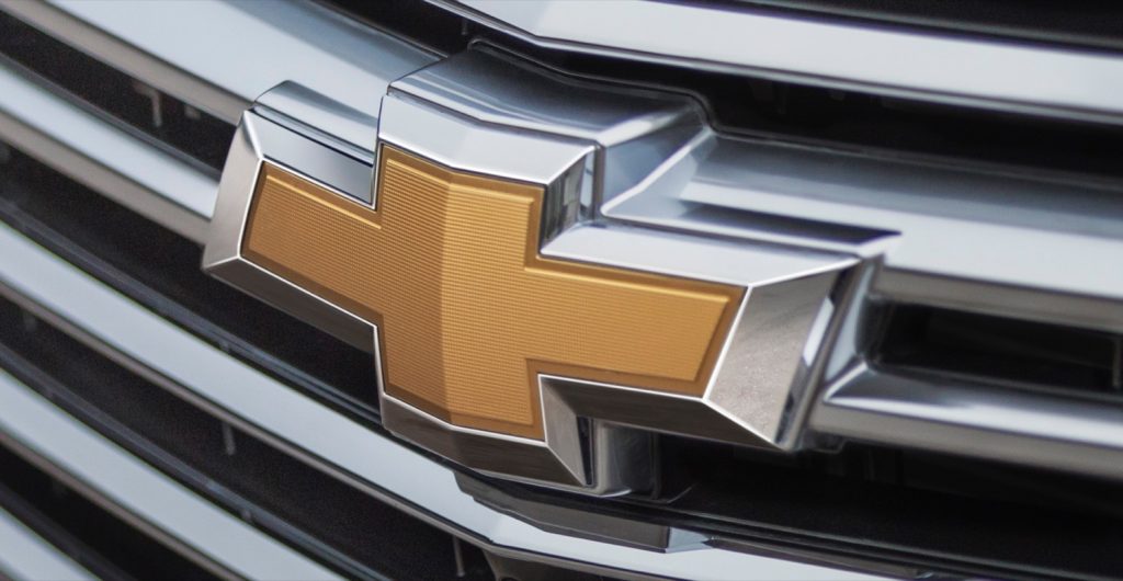 The Chevrolet bow tie on a Chevy Traverse.