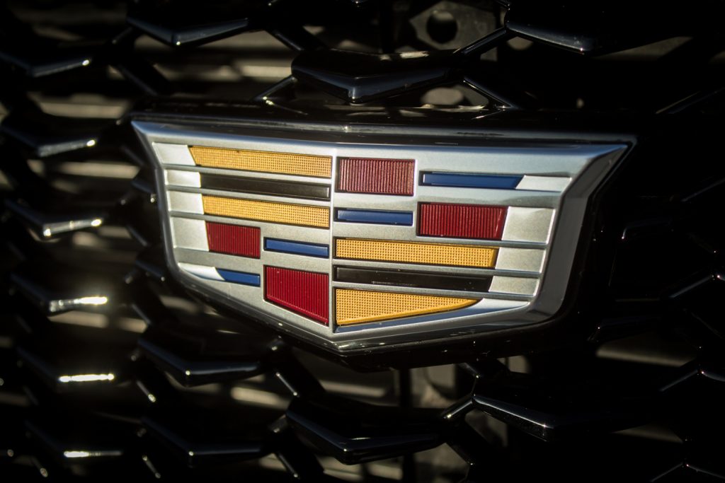 Standard Cadillac crest badging on the Cadillac XT4