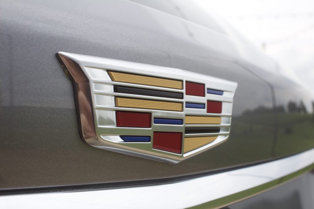 The Cadillac badge on the Cadillac XT6.