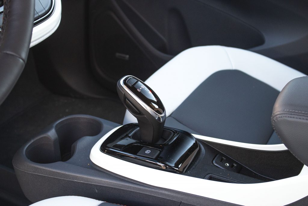 How To Drive The Chevrolet Bolt EV Using Only One Pedal