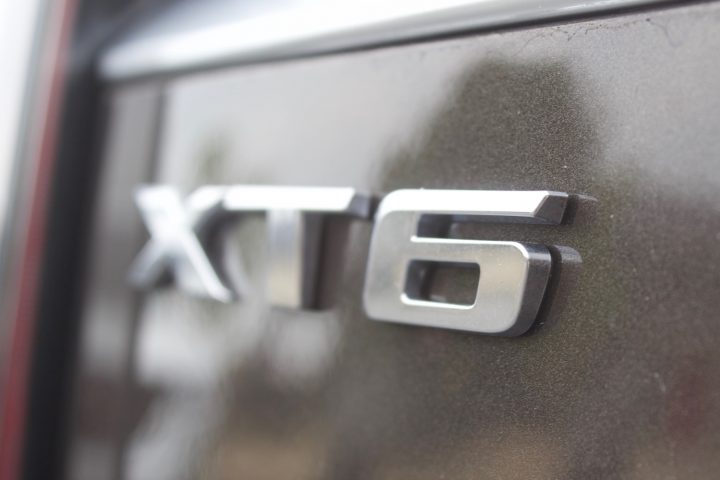 Badging on the Cadillac XT6.