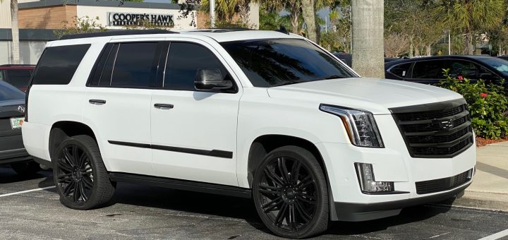 custom cadillac escalade mimics new sport trim gm authority custom cadillac escalade mimics new